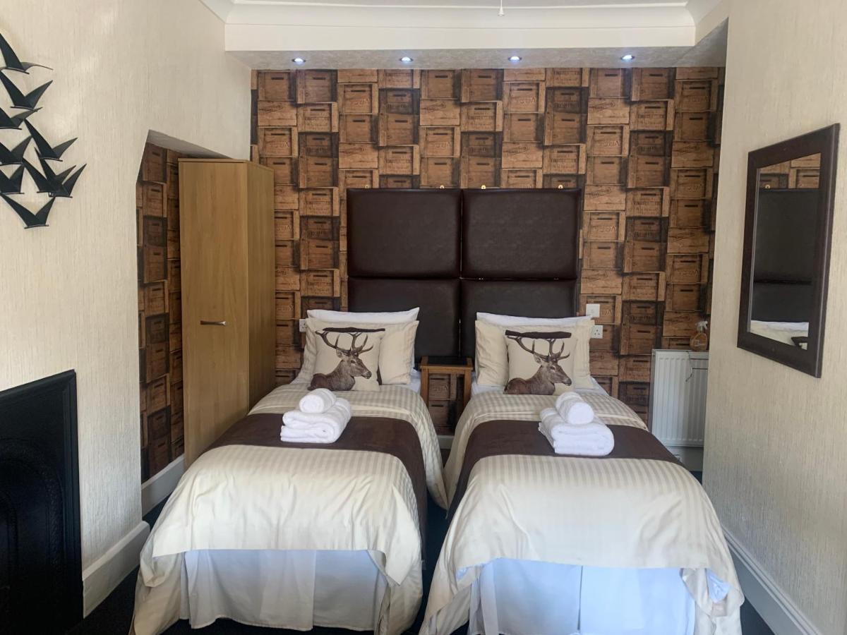 Arran Lodge B&B Торки Экстерьер фото