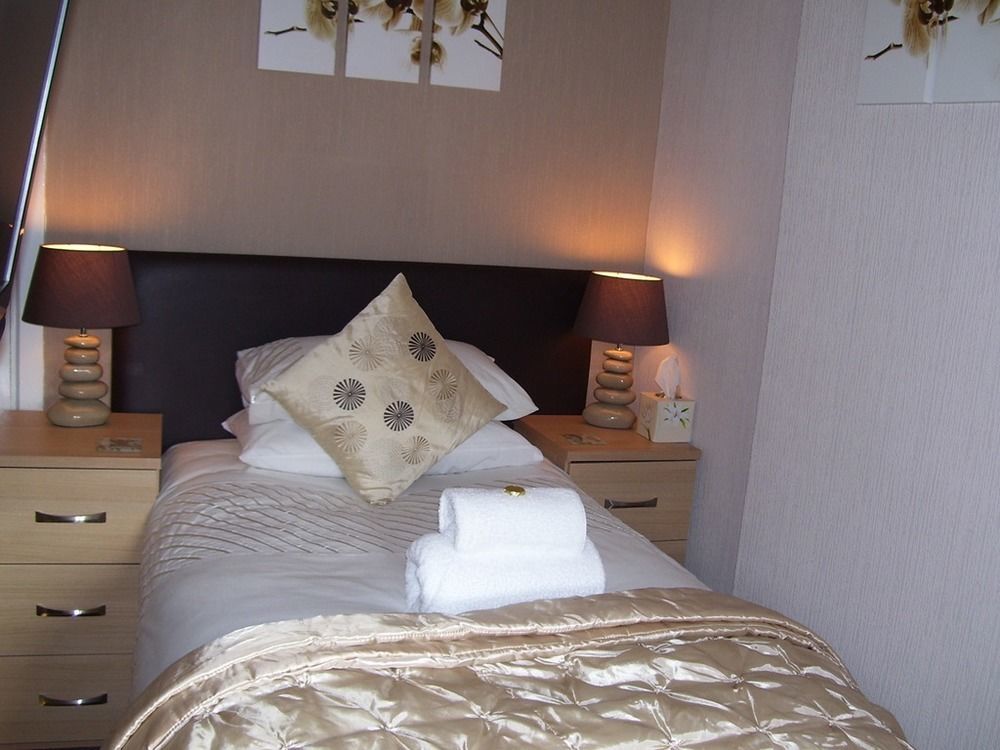 Arran Lodge B&B Торки Экстерьер фото